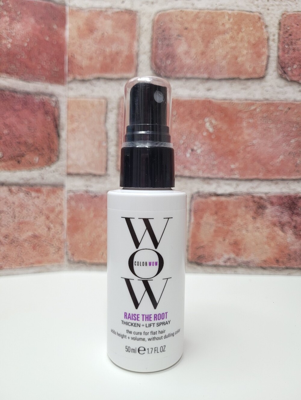 Color WOW Raise The Root Thickening + Lift Spray — White